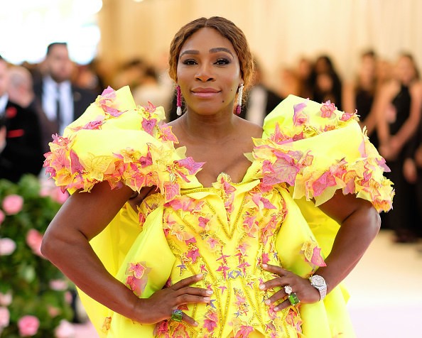 Which sport does Serena Williams compete in?