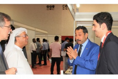 AURAK Hosts Job Fair