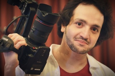 المخرج تنوير أحمد: التمثيل يساعد في السيطرة على العواطف والتحكّم بالتوتّر