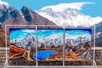 On ‘International Mount Everest Day’ (29th May) ‘The Art Maze’, by Curator Marcus Schaefer, unveils Artist Sacha Jafri’s latest Masterpiece as a first time ever event at Mount Everest