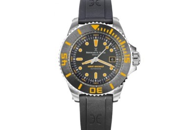 Take A Deep Dive into Bernhard H. Mayer's Latest Watch, the Wave Breaker