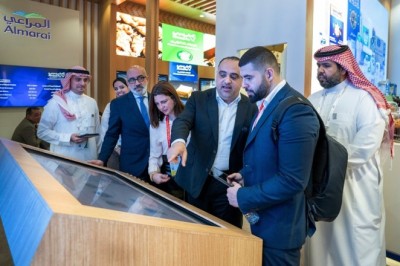 Almarai showcases its experience to enhance its growing role in achieving food security in the Middle East at Gulfood 2024