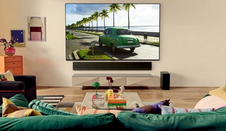 Evolve your living room aesthetics to the ultimate in high art with LG