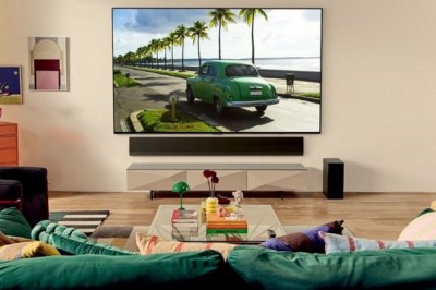 Evolve your living room aesthetics to the ultimate in high art with LG