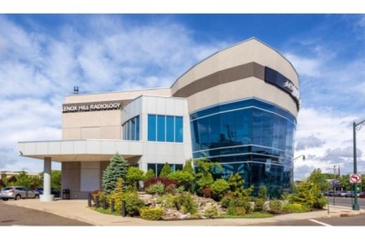 أرزان ثروات مستشاراً للاستحواذ الاستراتيجي على محفظة مراكز أشعة متميزة في لونغ آيلاند ، نيويو