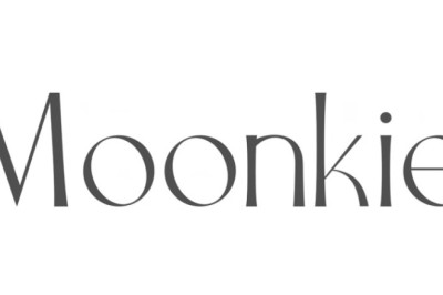 بمناسة عيد الاضحي مونكي تطلق حقيبه الاطفال Hug و Go