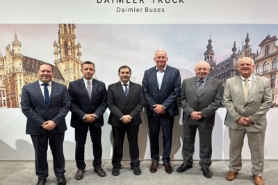 Karwa Motors and Daimler Truck Middle East Africa Sign Strategic Partnership at Busworld Europe 2025